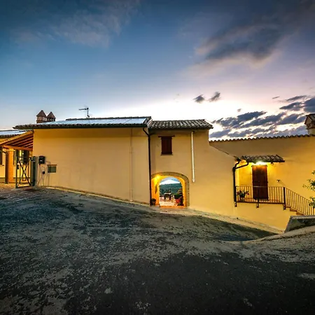 Le Tradizioni Casa rural *