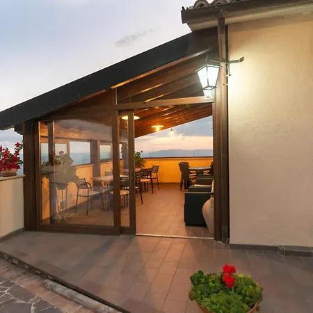 Le Tradizioni Casa rural